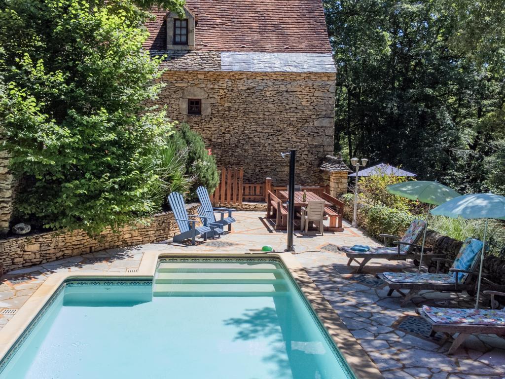 Gite Micouleaud – Maison du 14ème siècle avec piscine, Besse - Photo 7
