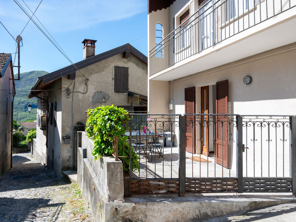 Maison rustique à Mergozzo, jardin 200 m² et base de randonnée - Photo 4