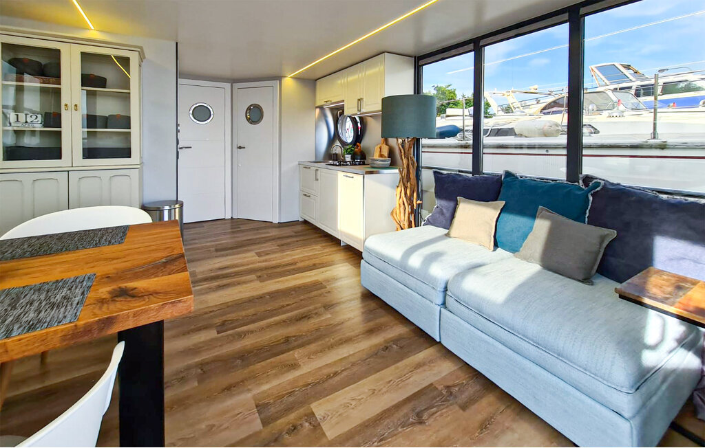 Péniche 2 chambres avec terrasse couverte à Kinrooi - Photo 4