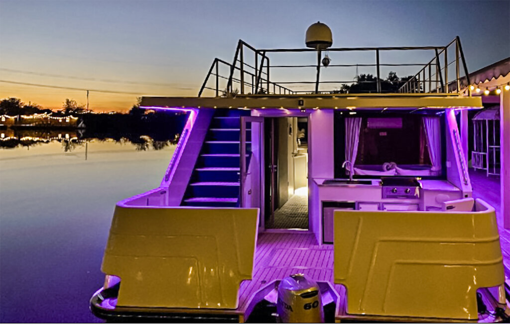 Péniche de luxe avec terrasse sur le toit à Kinrooi, Belgique - Photo 11
