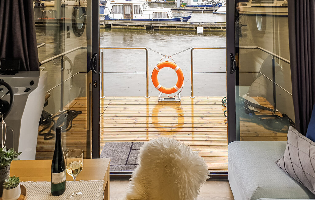 Péniche moderne à Kinrooi avec 2 terrasses et vue lac - Photo 3