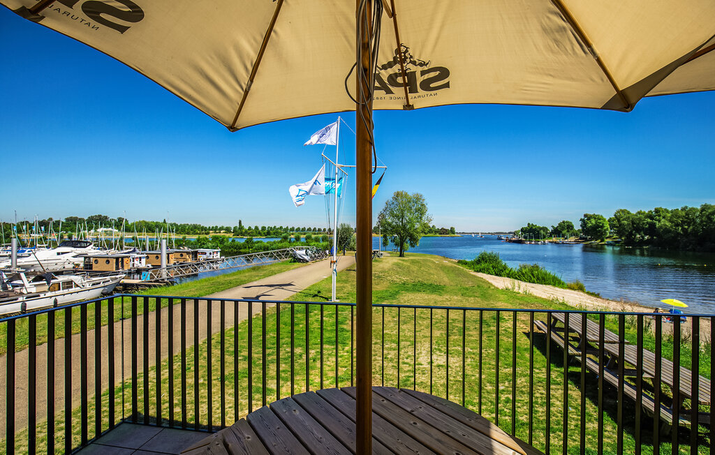 Péniche moderne à Kinrooi avec 2 terrasses et vue lac - Photo 12