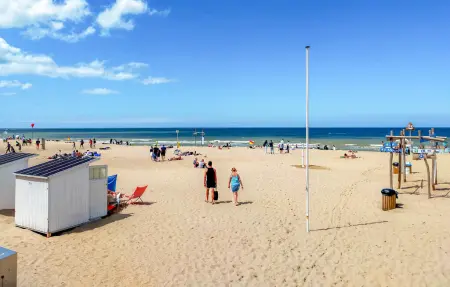 Appartement vue mer, plage privée et piscine à Ostende, 6 pers. : photo 8