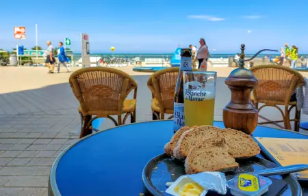 Appartement vue mer, plage privée et piscine à Ostende, 6 pers. : photo 20