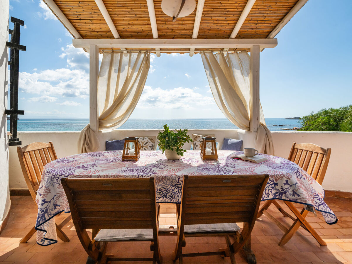 Villa Grete à Pula : 8 personnes, vue mer et accès plage - Photo 4