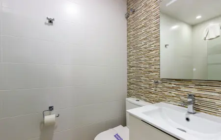 Appartement 2 chambres avec piscine à Torrevieja, près de la plage : photo 17