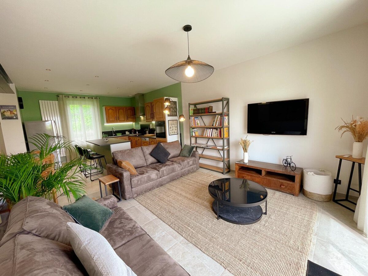 Gîte rénové 8 pers., salle de jeux, jardin clos à Courçay - Photo 6