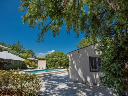 Maison avec piscine privée et jardin de 1300 m² à Roquebrune-sur-Argens : photo 13