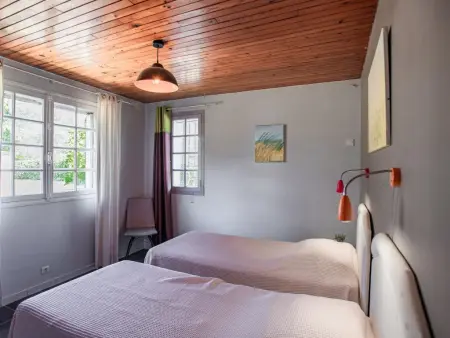 Maison avec piscine privée et jardin de 1300 m² à Roquebrune-sur-Argens : photo 23