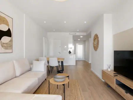 Ema Residencial 63 – Apt 84m² avec terrasse vue piscine : photo 7