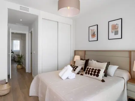 Ema Residencial 63 – Apt 84m² avec terrasse vue piscine : photo 9