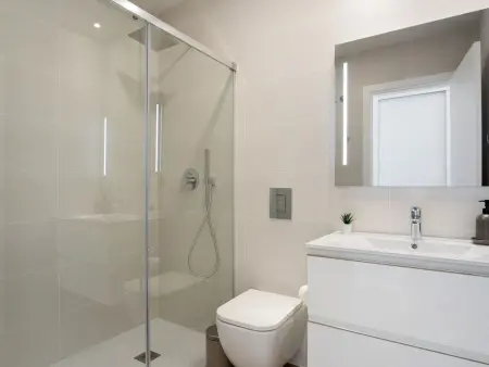Ema Residencial 63 – Apt 84m² avec terrasse vue piscine : photo 16