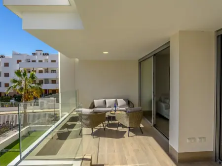 Ema Residencial 63 – Apt 84m² avec terrasse vue piscine : photo 20