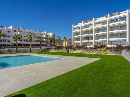 Ema Residencial 63 – Apt 84m² avec terrasse vue piscine : photo 24