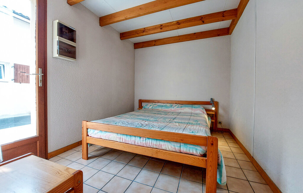 Maison 2 chambres aux Mathes avec piscine partagée - Photo 14