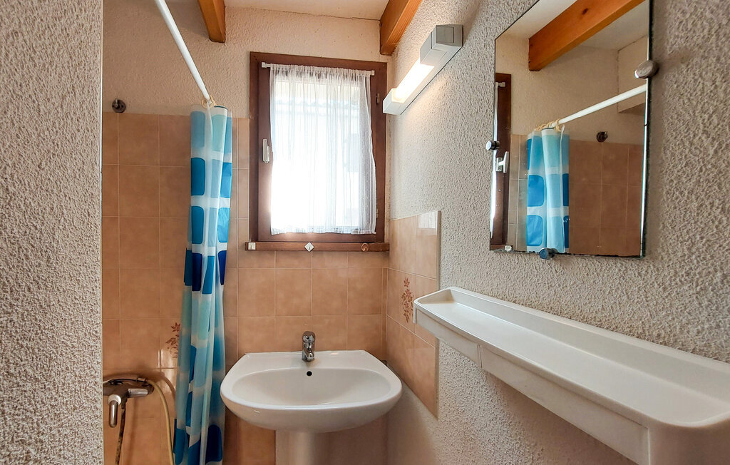 Maison 2 chambres aux Mathes avec piscine partagée - Photo 15