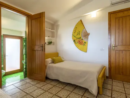 Maison Cagnulari à Portobello, 200 m de la mer : photo 45