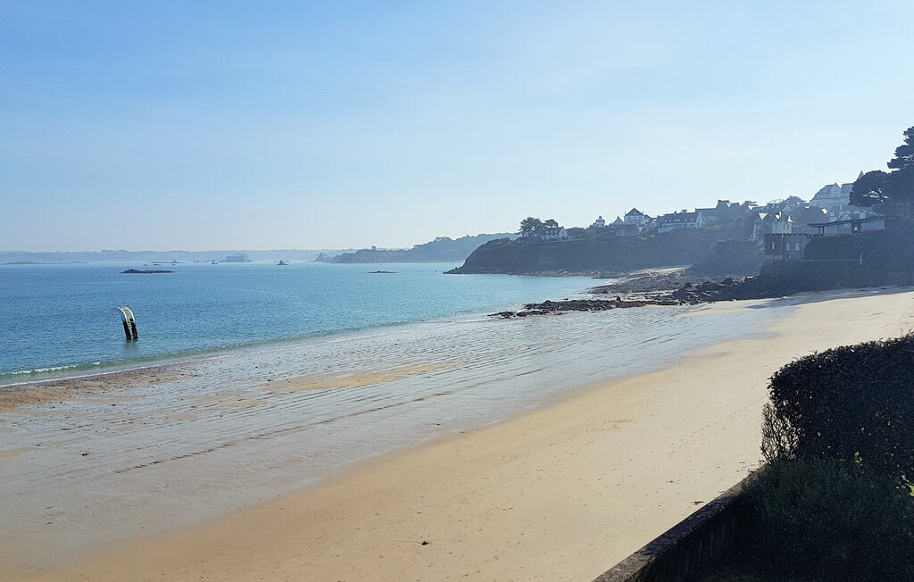 Maison Locquénolé, jardin 750m² et terrasse couverte - Photo 9