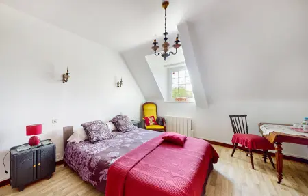 Maison en pierre 6 pers. à Plouagat, cour privée : photo 14