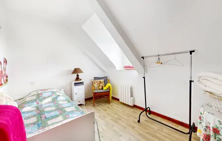 Maison en pierre 6 pers. à Plouagat, cour privée : photo 17