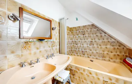 Maison en pierre 6 pers. à Plouagat, cour privée : photo 18