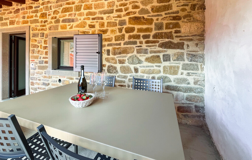 Castagno-Gemme del Casentino, Appartement 5 personnes à Castel Focognano - Photo 2