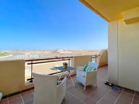 Location appartement à Corralejo, Appartement avec terrasse, wifi et espace de travail, proche plage et centre-ville