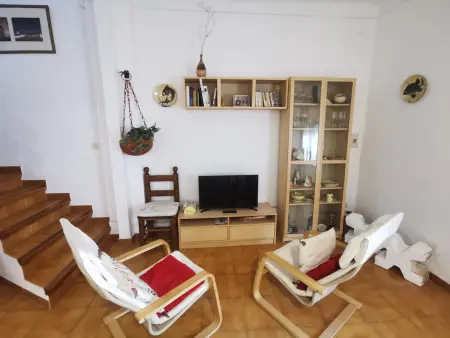 Location maison à Llançà, Maison spacieuse à Llançà pour 10 pers, proche plage avec terrasse panoramique
