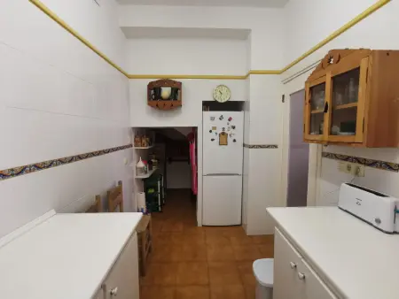 Maison spacieuse à Llançà pour 10 pers, proche plage avec terrasse panoramique - Photo 4