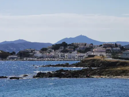 Maison spacieuse à Llançà pour 10 pers, proche plage avec terrasse panoramique - Photo 22