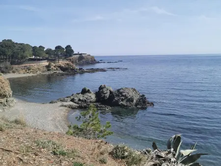 Maison spacieuse à Llançà pour 10 pers, proche plage avec terrasse panoramique - Photo 24