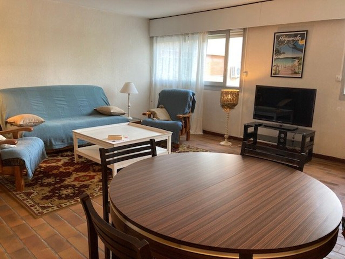 Appartement climatisé centre-ville avec parking privé - Photo 2