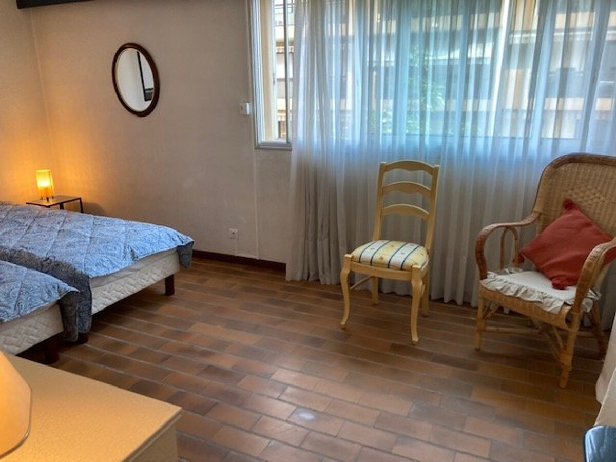 Appartement climatisé centre-ville avec parking privé - Photo 15