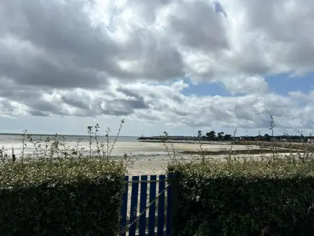 Appartement vue océan direct plage à La Forêt-Fouesnant : photo 16