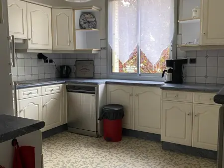 Gîte 6 chambres en village avec parking fermé - Photo 20