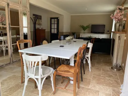 Gîte 6 chambres en village avec parking fermé - Photo 23