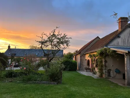 Les Rêves d'Améléa – Gîte 4 pers. avec piscine à Châteaudun : photo 26