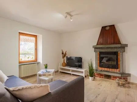 Miki Mhouse, Maison 5 personnes à Lago di Mezzola - Photo 2