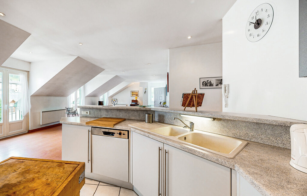 Appartement 148 m² balconné, centre de Cauterets - Photo 14