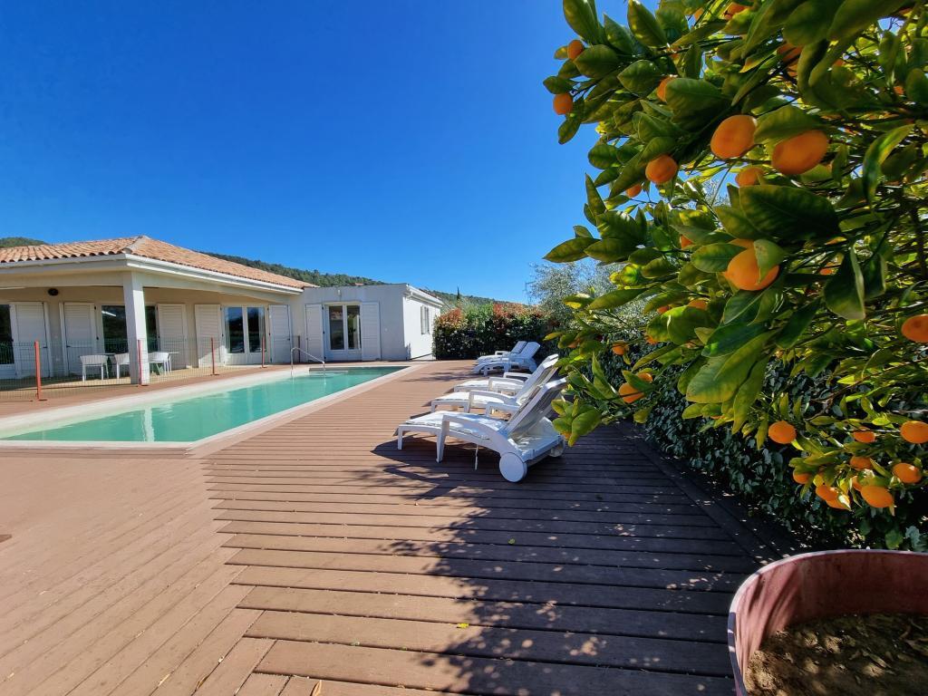Villa Le Ranch – Piscine et spa à Oupia - Photo 7