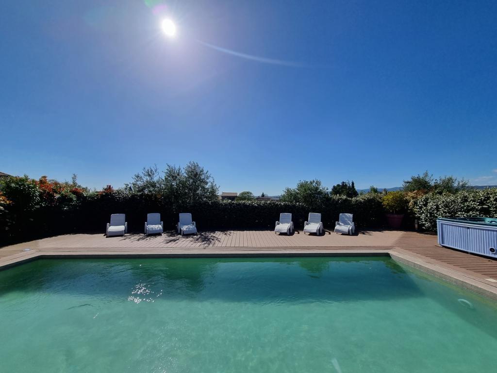 Villa Le Ranch – Piscine et spa à Oupia - Photo 12