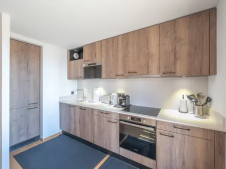 Appartement neuf face aux remontées, balcon sud, Alpe d'Huez : photo 4