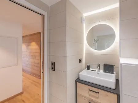 Appartement neuf face aux remontées, balcon sud, Alpe d'Huez : photo 11