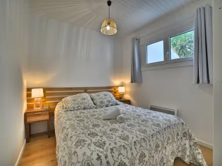 Maison Les Cariatides – plage à 100 m, piscine commune : photo 4