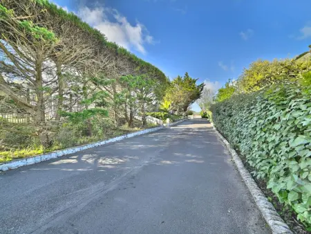Maison Les Cariatides – plage à 100 m, piscine commune : photo 26