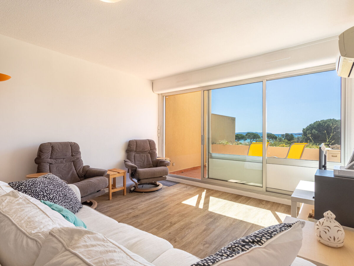 Les Ondines, appartement 60m² vue mer à Bormes - Photo 1