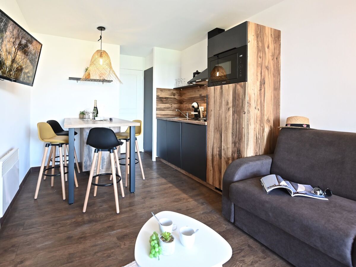 Appartement L'Esquinade rénové 2024, vue golf et montagnes - Photo 4