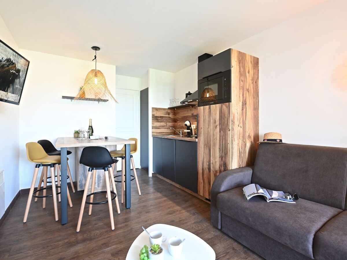 Appartement L'Esquinade rénové 2024, vue golf et montagnes - Photo 7