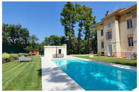 Location villa à Ortezzano, Villa Fazia Résidence de vacances tout confort