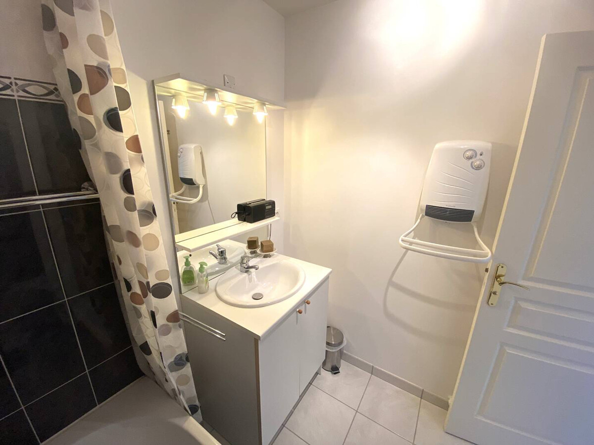 Appartement 2 balcons sud-ouest à Perros-Guirec - Photo 15